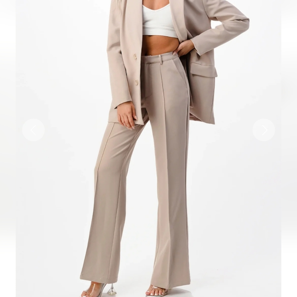 NWT New MNI Loas Angeles Front Seam Wide Leg Pants White - Medium